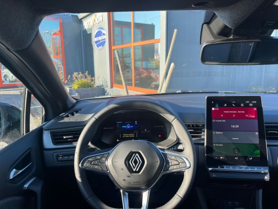 RENAULT Captur Captur E-Tech-013.jpg